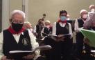 Los auroros de Santa María de Pamplona, en la cuarta misa de la 'Escalera'