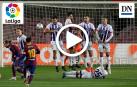 Lanzamiento de una falta del Messi ante el Real Valladolid