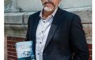 Víctor del Árbol: “Con mi última novela he aprendido a ser más generoso”
