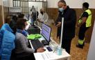 Este sábado, 10 de abril, se ha abierto como centro de vacunación contra el Covid-19 el antiguo Colegio de Maristas, en Pamplona. Se trata de un espacio muy amplio con una importante capacidad para la administración de vacunas. Esta instalación se une a las ya utilizadas con este fin en la comarca de Pamplona, el polideportivo de la UPNA y Forem,