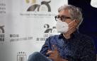 Trueba muestra la inmigración como "un problema bajo la alfombra"