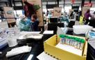 Imágenes de este lunes 19 de octubre de las pruebas PCR realizadas en Refena
