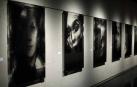 La artista, Premio Nacional de Fotografía 2020, inaugura 'Pasado y presente, la memoria y su construcción', una exposición que recoge sus trabajos desde los años 90 hasta la actualidad