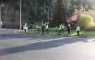Vídeo de protestas en Arre contra el tráfico de camiones en la N-121-A