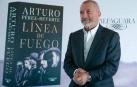 La novela 'Línea de fuego' de Pérez-Reverte viajará a la pequeña pantalla