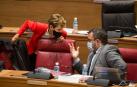 Chivite defiende que las medidas restrictivas "funcionan" y Esparza le acusa de no tener un plan