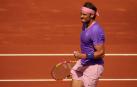 Nadal sobrevive al vendaval Tsitsipas y conquista su 12º Godó