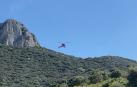 Rescate en helicóptero de una montañera en la Peña de Unzué