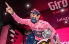 Bernal, a cinco etapas de unirse a Nairo Quintana en el palmarés del Giro