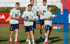 Dani Olmo, Éric García, Sergio Busquets, Diego Llorente y Jordi Alba durante el entrenamiento de la selección española en la Ciudad del fútbol de las Rozas
