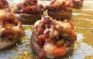 Imagen de los champiñones rellenos de carne y verduras