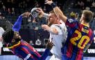 El Barça aplasta al Aalborg y alza su décima Champions