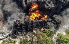 Evacúan a cientos de personas tras explosión en planta industrial de EEUU