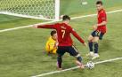 La falta de gol condena a España a dejar todo para el último partido