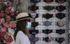 La pandemia 'revive' en España la semana del anuncio del fin de la mascarilla