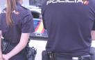 Detenido por intentar estrangular a su pareja en la calle y agredir a la agente que lo iba a detener