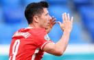 Suecia elimina a Polonia a pesar del doblete de Lewandowski