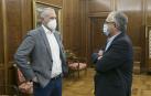 El alcalde de Pamplona, Enrique Maya, se ha reunido con el nuevo presidente de Volkswagen Navarra SA, Markus Haupt