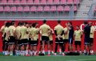 El Sevilla entrena antes de su primer encuentro de la Champions League
