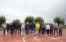 Los participantes, antes de dar comienzo al paseo en Arróniz