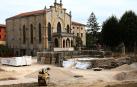 Colegio de las Josefinas y restos del pozo a la espera de que se permita reanudar la obra