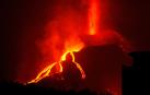 Una de las bocas eruptivas del volcán de Cumbre Vieja