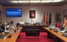 Representantes de la Asociación de Mujeres Periodistas Navarras, durante su comparecencia en la Comisión de Presidencia, Igualdad, Función Pública e Interior del Parlamento de Navarra