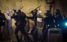 La Policía carga contra algunos manifestantes, en una imagen de archivo