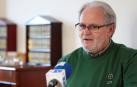 José Manuel Blanco Castro, cuyo pseudónimo literario es Manel Monteagudo