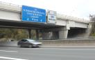 Puente de la PA-30 sobre la AP-15, junto al polígono Talluntxe