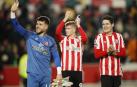 Álvaro Fernández, en un partido reciente con el Brentford de la Premier League.