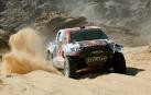 Nasser Al-Attiya y su copiloto Matthieu Baumel, durante la segunda etapa del Rally Dakar 2022
