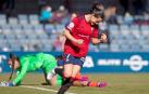 celebración de Miriam Rivas al marcar el cuarto gol de Osasuna ante el Atlético de Madrid, el pasado domingo en Tajonar