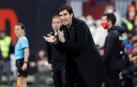 Andoni Iraola aplaude a sus jugadores