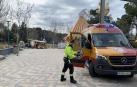 Una ambulancia del Samur, en el parque de atracciones de Madrid