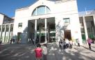 Imagen de archivo del acceso al centro de Educación Primaria, en la calle Sancho el Fuerte