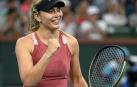 Paula Badosa celebra uno de los tantos ante Leylah Fernandez en Indian Wells