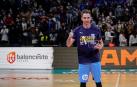 Urtasun con el trofeo de MVP del partido.