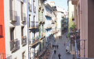 Vistas desde el balcón del inmueble situado en la calle Navarrería, en Pamplona.