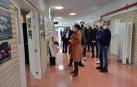 Un momento de la visita de la Comisión de Educación del Parlamento de Navarra al IES Navarro Villoslada de Pamplona
