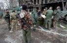 Miembros de las milicias prorusas en Mariupol