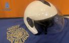 Casco sustraído por el detenido