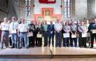 Foto de familia de los homenajeados