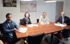 De izquierda a derecha: Javier Moreno, en representación de UNRWA Navarra; la coordinadora de la delegación Navarra de ACNUR, Yolanda Andueza; el presidente de UNICEF Comité Navarra, Miguel Fermín Aguirre; y el Director General de Protección Social y Cooperación al Desarrollo, Andrés Carbonero.

De izquierda a derecha, Javier Moreno, en representación de UNRWA Navarra; la coordinadora de la delegación Navarra de ACNUR, Yolanda Andueza; el presidente de UNICEF Comité Navarra, Miguel Fermín Aguirre; y el Director General de Protección Social y Cooperación al Desarrollo, Andrés Carbonero