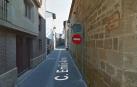Calle Emilio Arrieta de Puente la Reina desde la confluencia con la calle San Pedro