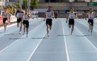 Participantes en la carrera de 200m en Larrabide