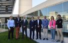 Autoridades del Ayuntamiento de Pamplona y representantes de CENER tras la firma del convenio