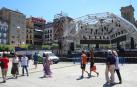 Instalación de las barras en la plaza del Castillo