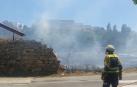 El fuego se ha originado campo de cereal junto al cementerio de Burlada