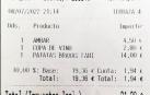Ticket con los precios en una terraza de la Plaza del Castillo